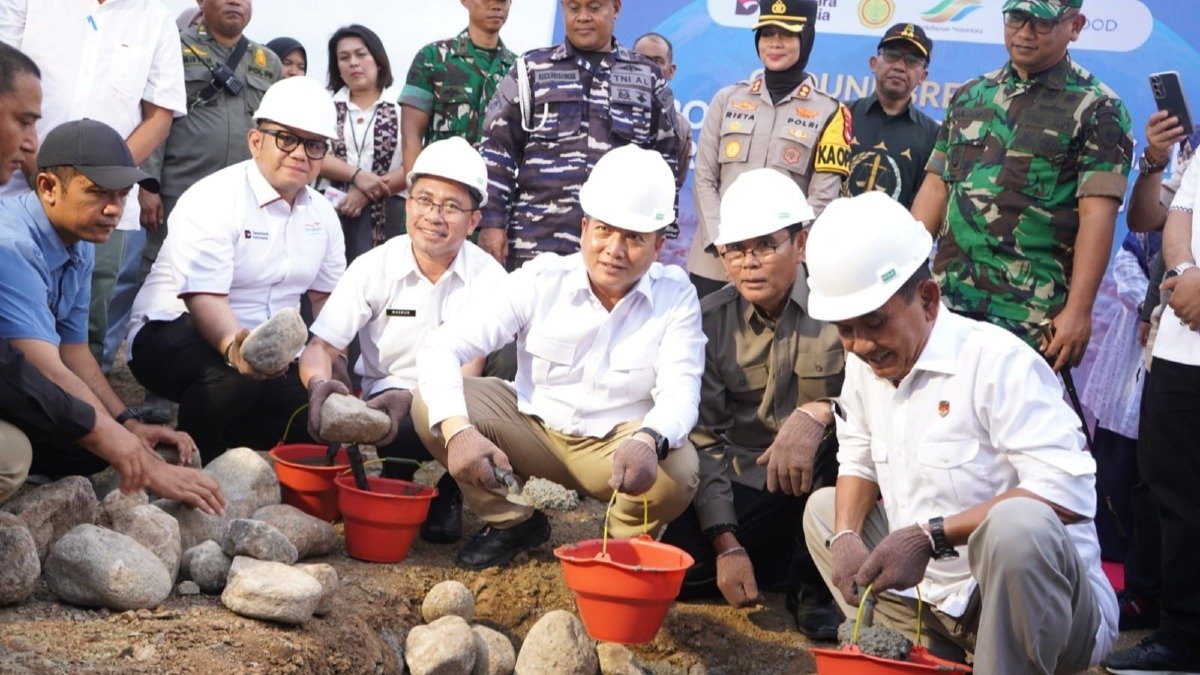 Industri Ayam Terintegrasi Resmi Dibangun di Sumbawa