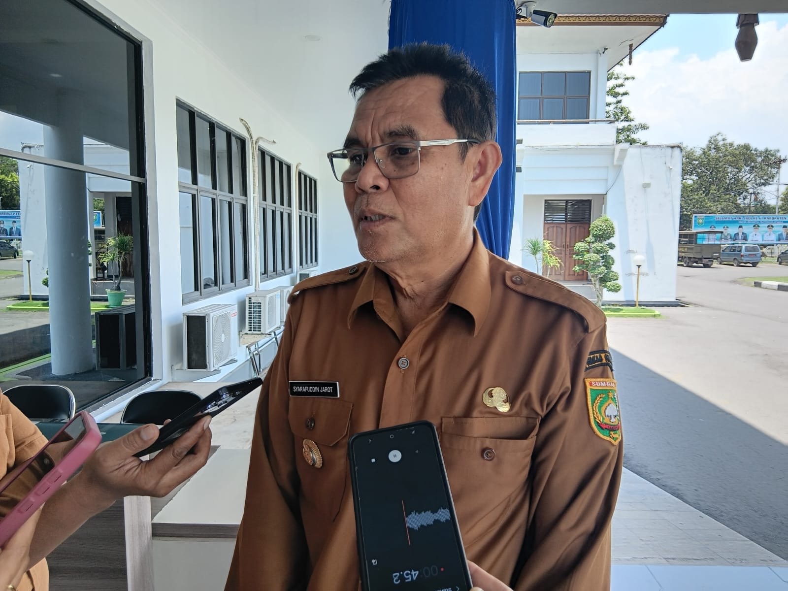 Izin Tebang Dibekukan, Penerbitan Izin Baru Dihentikan