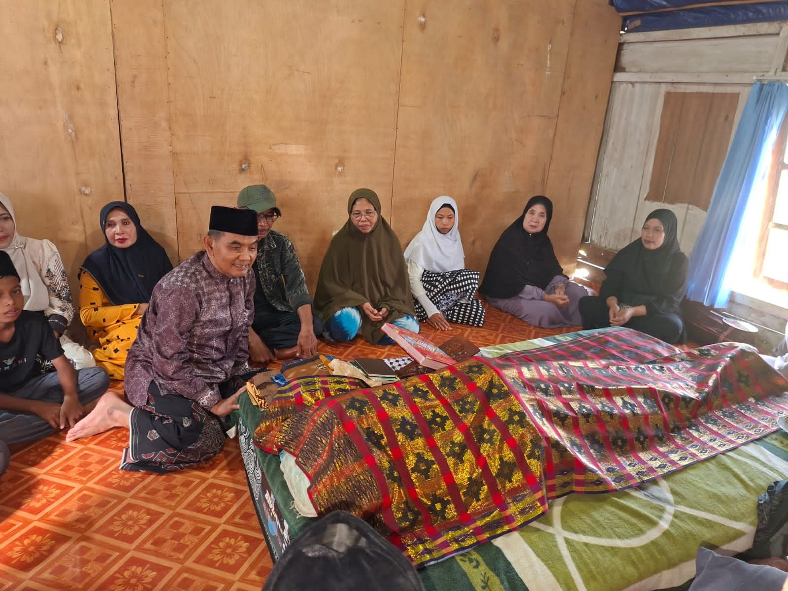  Perlengkapan Damkar Sumbawa Akan Ditingkatkan