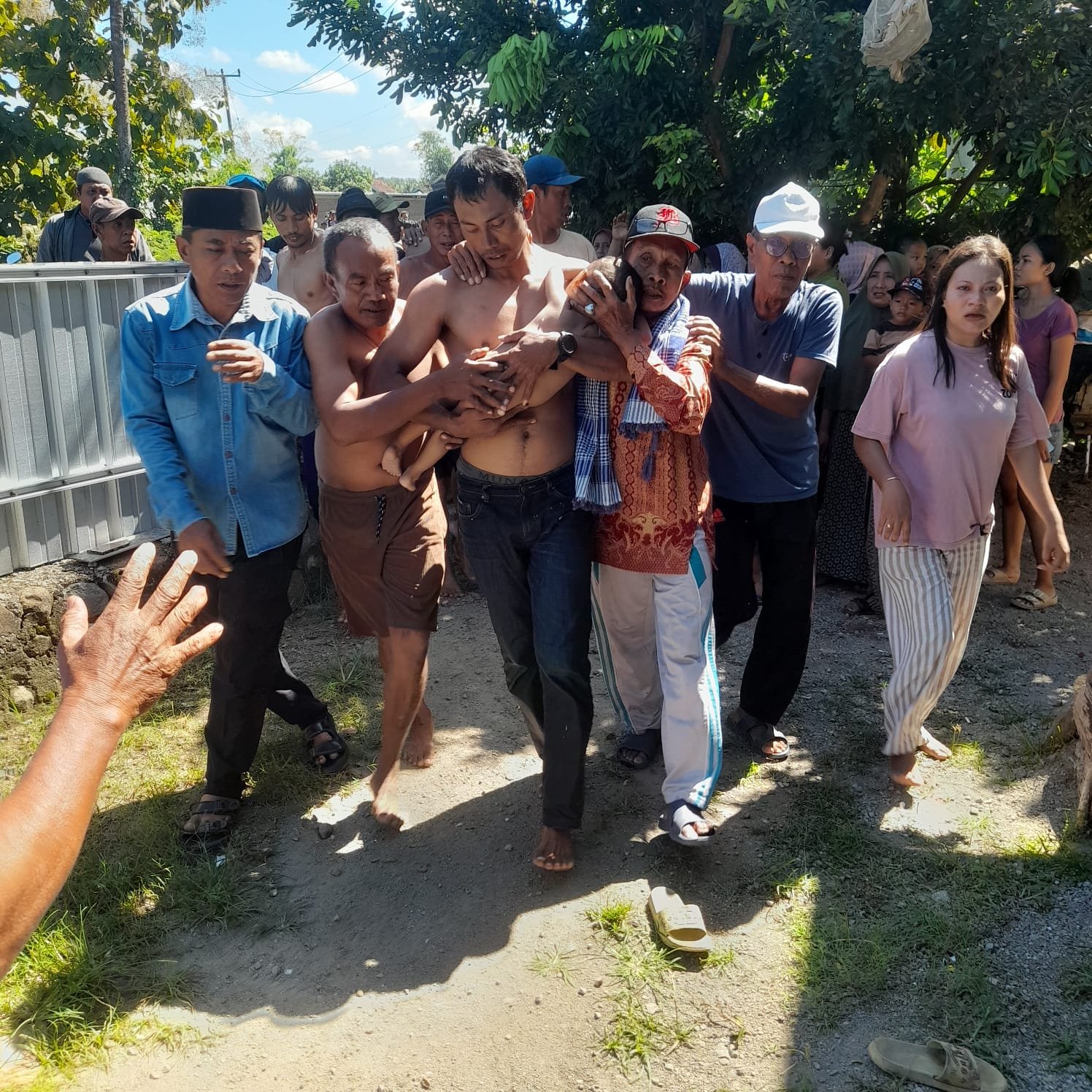 Ibu Sarapan, Balita Tewas Tenggelam