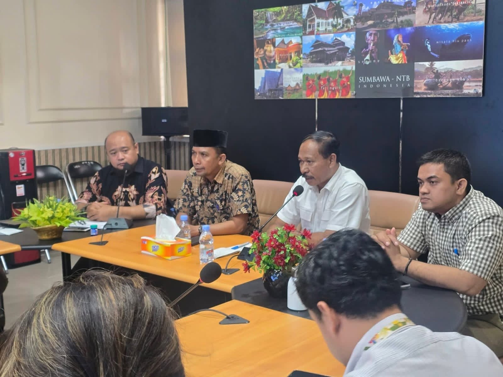 DPRD Sumbawa Dukung Proyek Hilirisasi Ayam Terintegrasi 