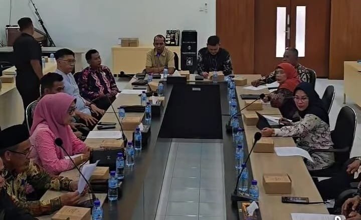 Kunjungi Pemprov NTB, DPRD Sumbawa Bahas Dua Ranperda