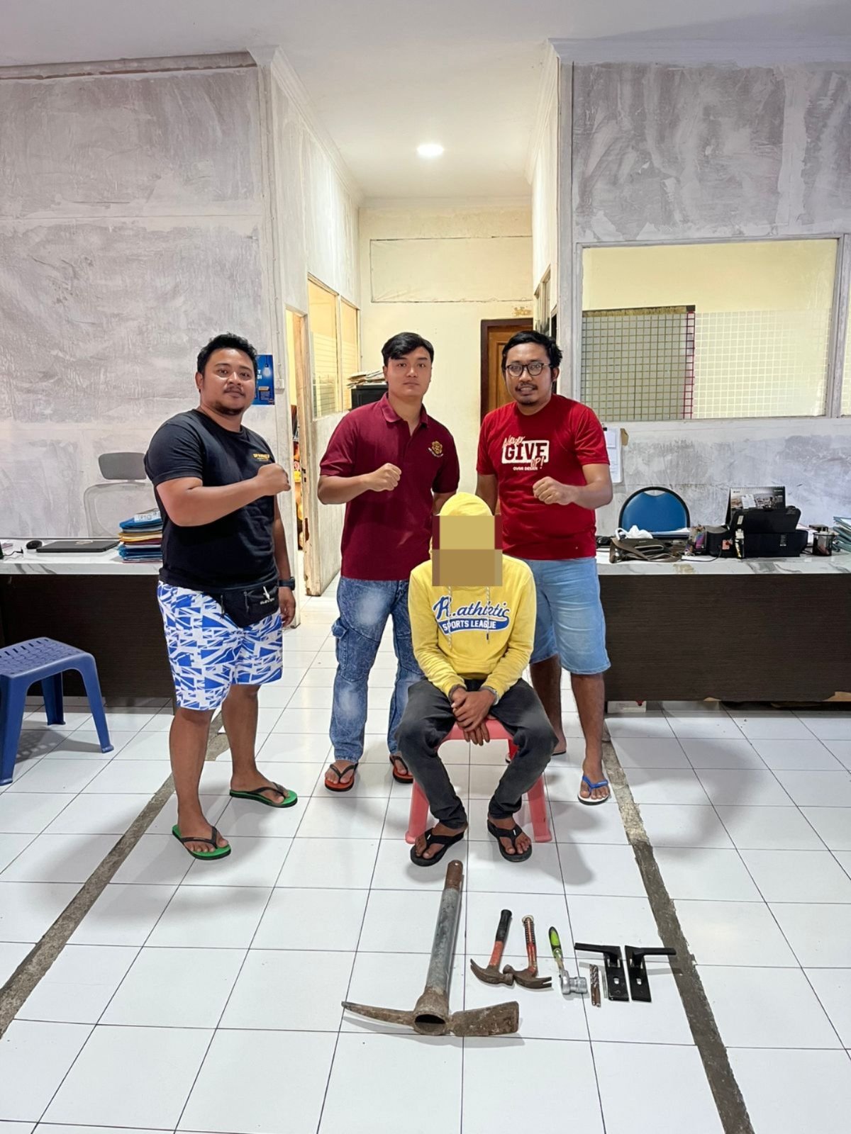 Nongkrong di Warung, Pelaku Curat Diringkus