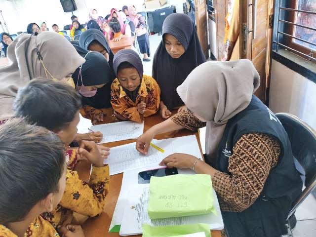 Baznas Sumbawa Bantu 272 Siswa dan GTT Alas Barat