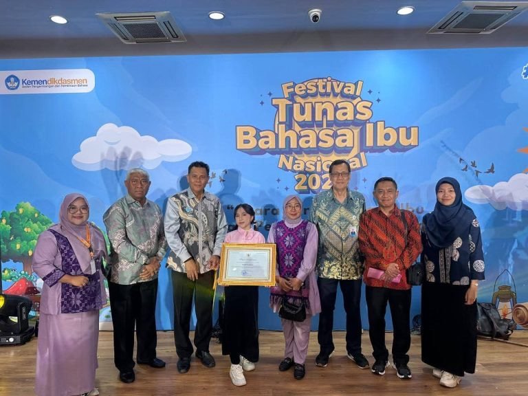 Siswi SDN 4 Sumbawa Torehkan Prestasi di Festival Tunas Bahasa Ibu Nasional 2026