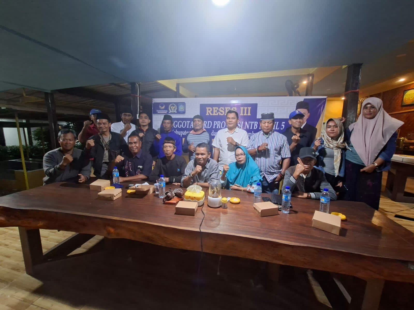 Warga Harapkan Fakhruddin Perjuangkan Peningkatan Jalan dan Bantuan Sound Sistem