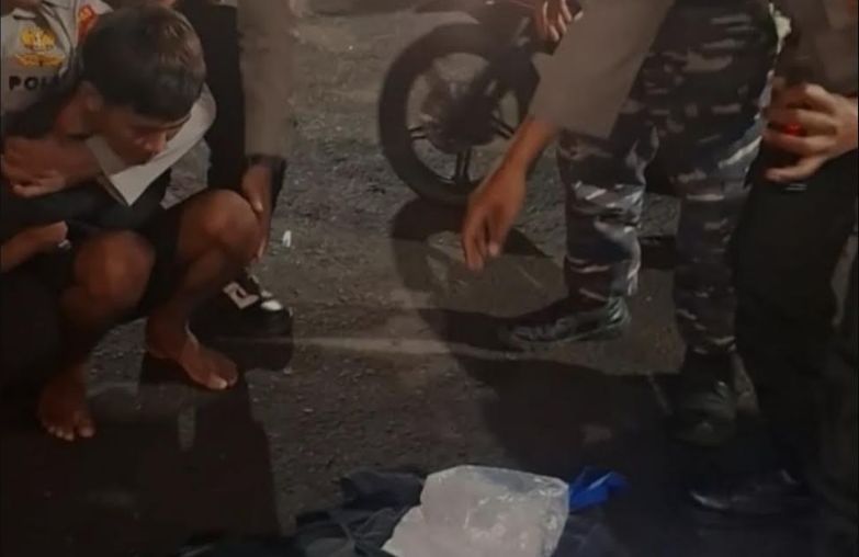  Kurir Sabu 3 Kilogram Ditangkap di Pelabuhan Kayangan