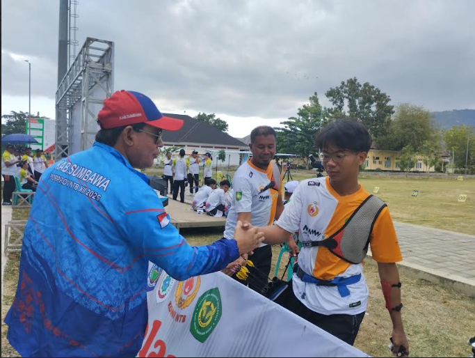 Dramatis, Tim Recurve Putra Sumbawa Sabet Emas