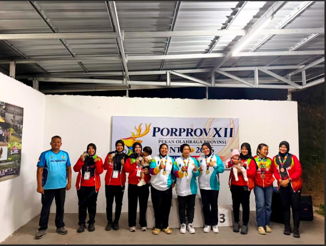  Tim Menembak Polres KSB Sumbang Tiga Medali