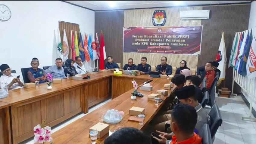  Evaluasi Pelayanan, KPU Sumbawa Libatkan Publik