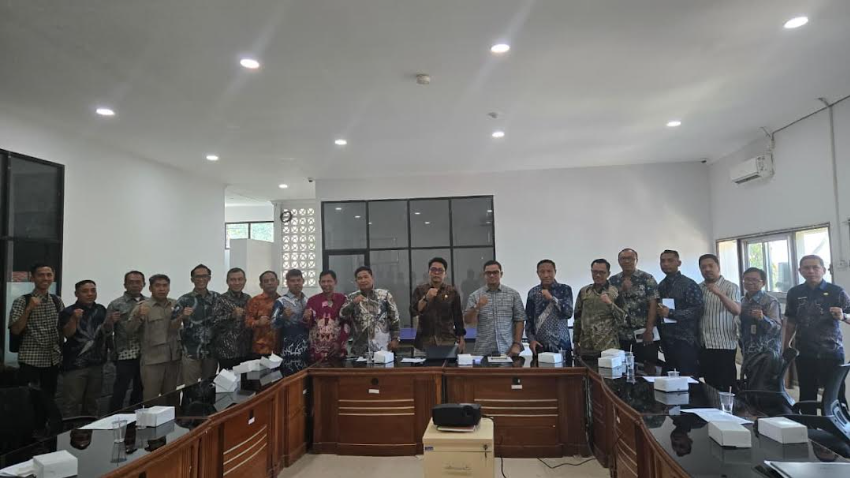  DPRD Sumbawa Kebut Fasilitasi Sembilan Ranperda