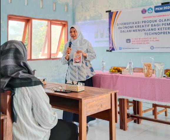  UNSA Latih Warga Olah Hasil Laut Bernilai Tinggi
