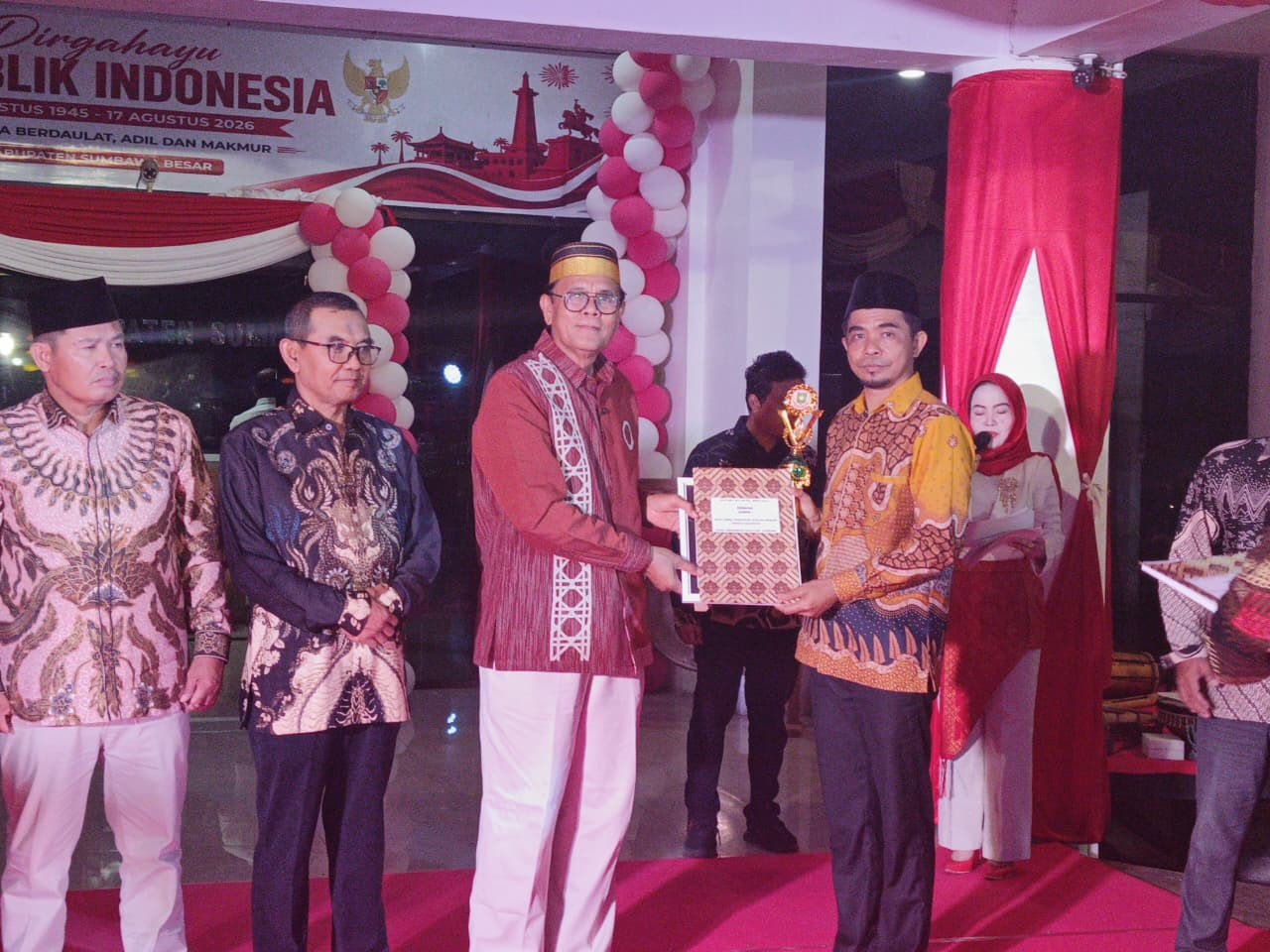 Desa Batu Bulan Raih Juara I Lomba Kebersihan Tingkat Kabupaten Sumbawa