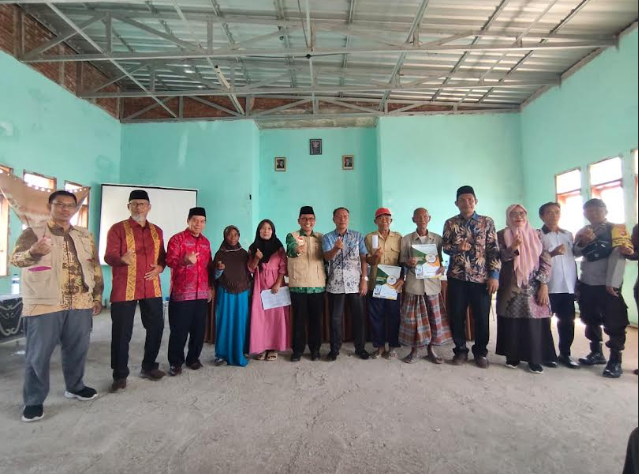  Baznas Salurkan Bantuan untuk 100 Mustahik Gontar Baru