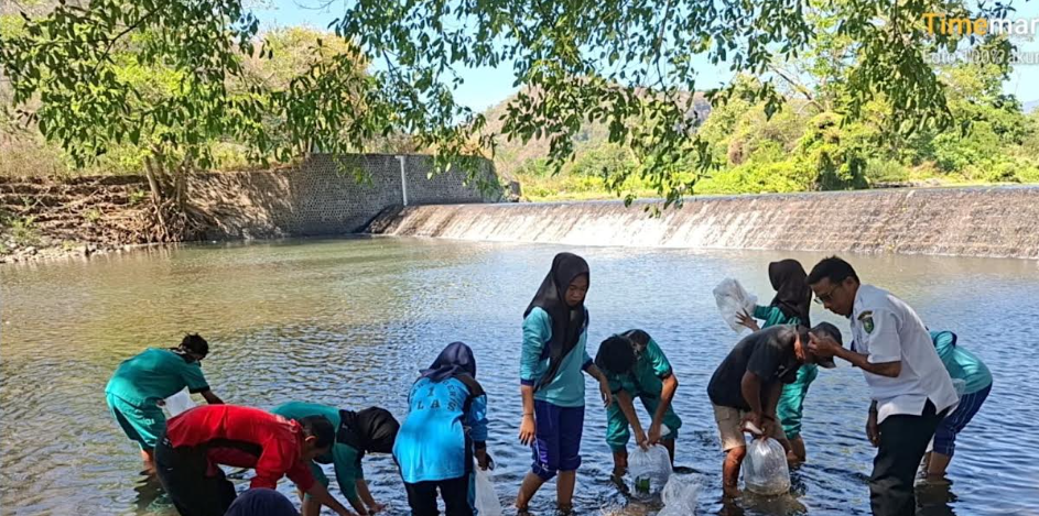  DKP Sumbawa Tuntaskan Restocking Benih Ikan