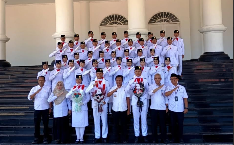  Berprestasi, Tiga Paskibraka KSB Disambut Meriah