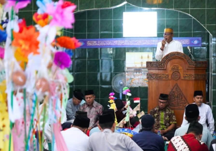  Bupati Sumbawa Ajak Generasi Muda Teladani Rasulullah
