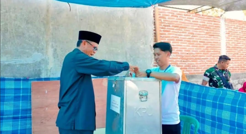  Nyoblos Pilkades Serentak, Bupati Sumbawa Serukan Persatuan