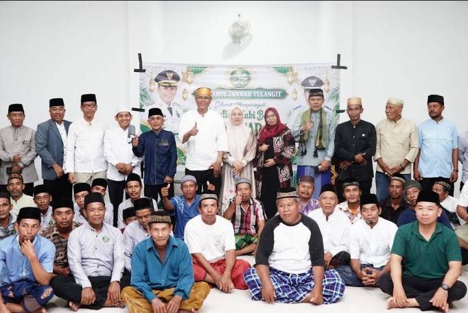  Bupati Sumbawa Dorong Masjid Cetak Generasi Berakhlak
