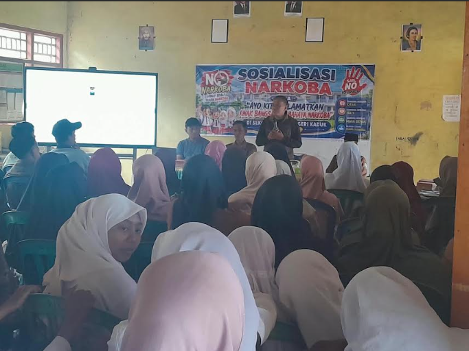  BNNK Sumbawa Perkuat Edukasi Bahaya Narkoba di Sekolah