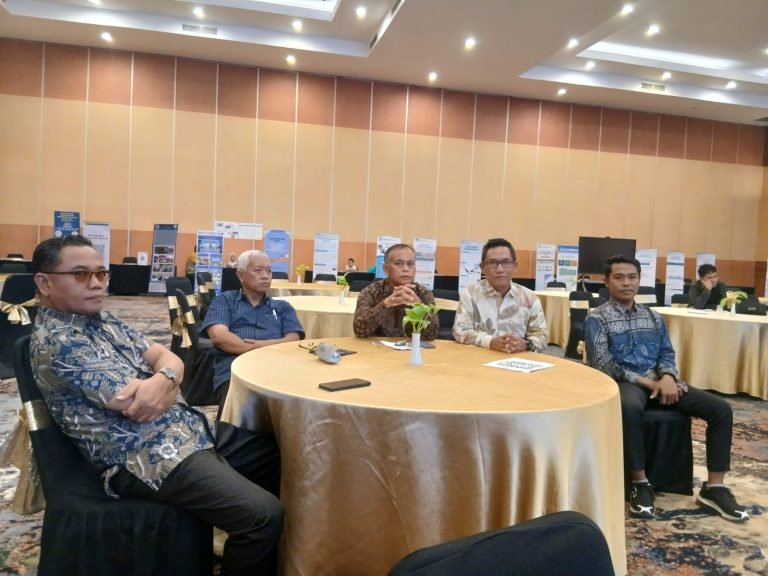 Dikbud Sumbawa Ikuti Konsolidasi Pendidikan NTB